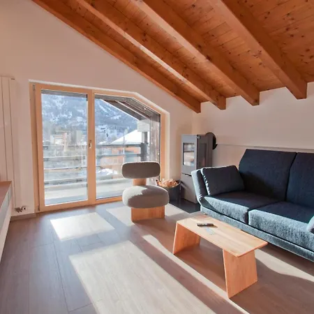Kamanga Apartament *